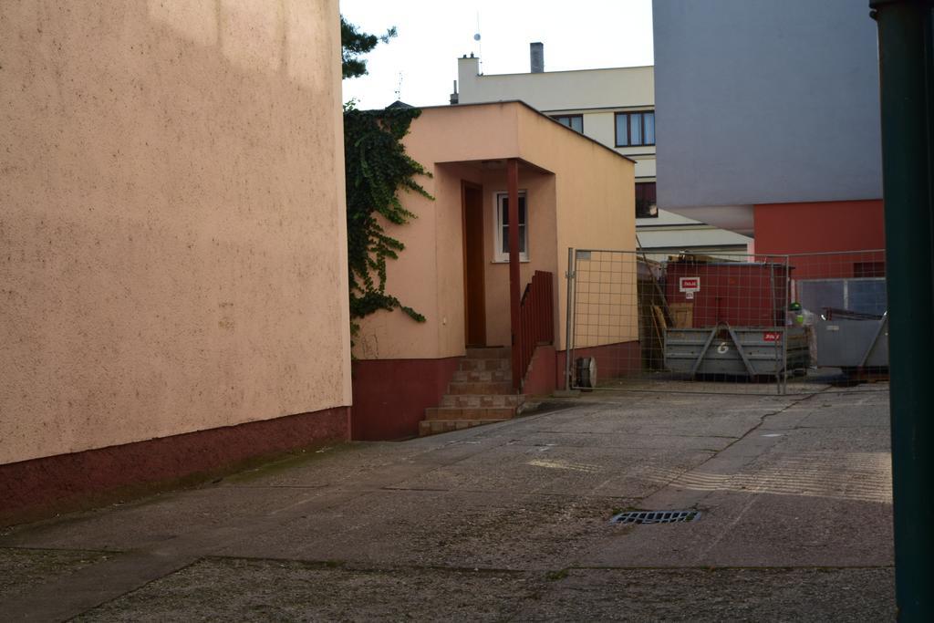 Apartment Andre Uherské Hradiště Exterior foto